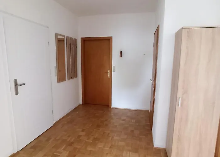 Appartamento Gemuetliche Mit Grosser Dachterasse In Gehobener Wohngegend *