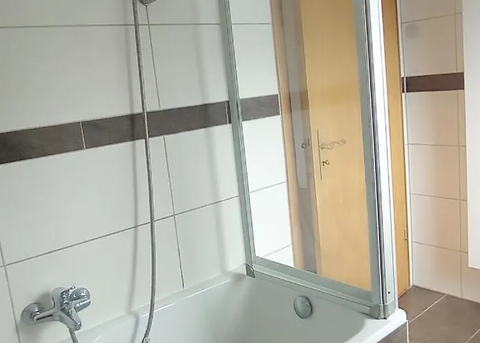 Gemuetliche Mit Grosser Dachterasse In Gehobener Wohngegend Appartamento